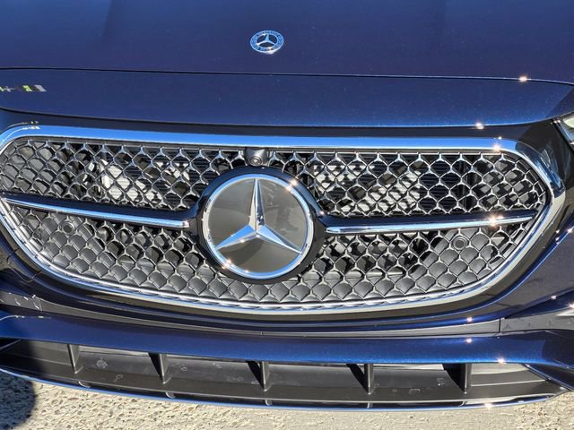New 2026 Mercedes-Benz E 350 4MATIC Sedan image 36