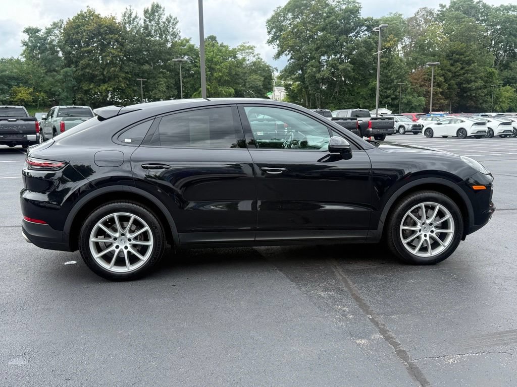 Used 2021 Porsche Cayenne Coupe AWD/4WD image 9