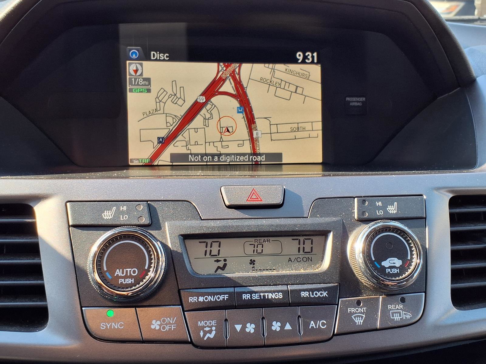 Used 2015 Honda Odyssey Touring image 7