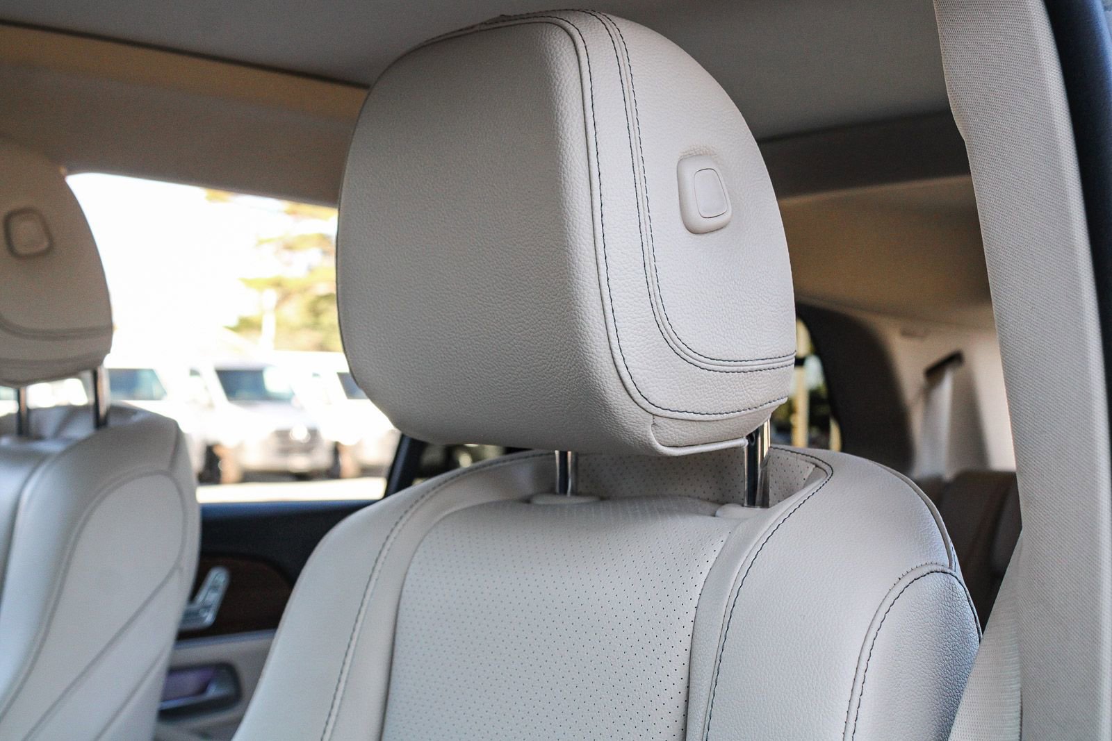 Certified 2024 Mercedes-Benz GLS 450 4MATIC image 24