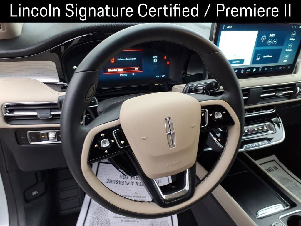 Used 2025 Lincoln Corsair FWD w/ Equipment Group 101A image 21