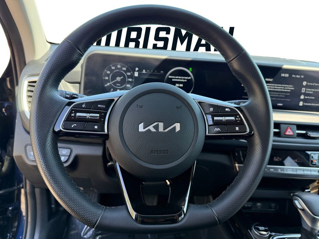 Certified 2024 Kia Seltos SX w/ SX Sunroof Package image 14