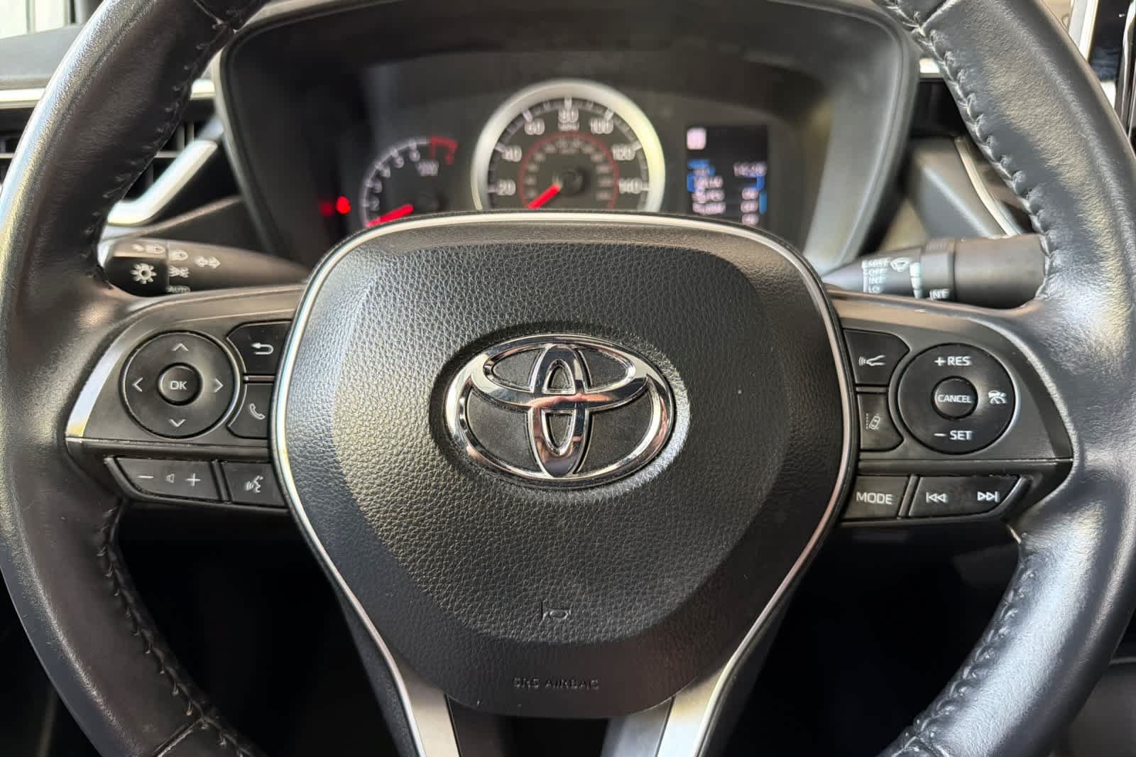 Used 2021 Toyota Corolla SE w/ SE Premium Package FWD image 23