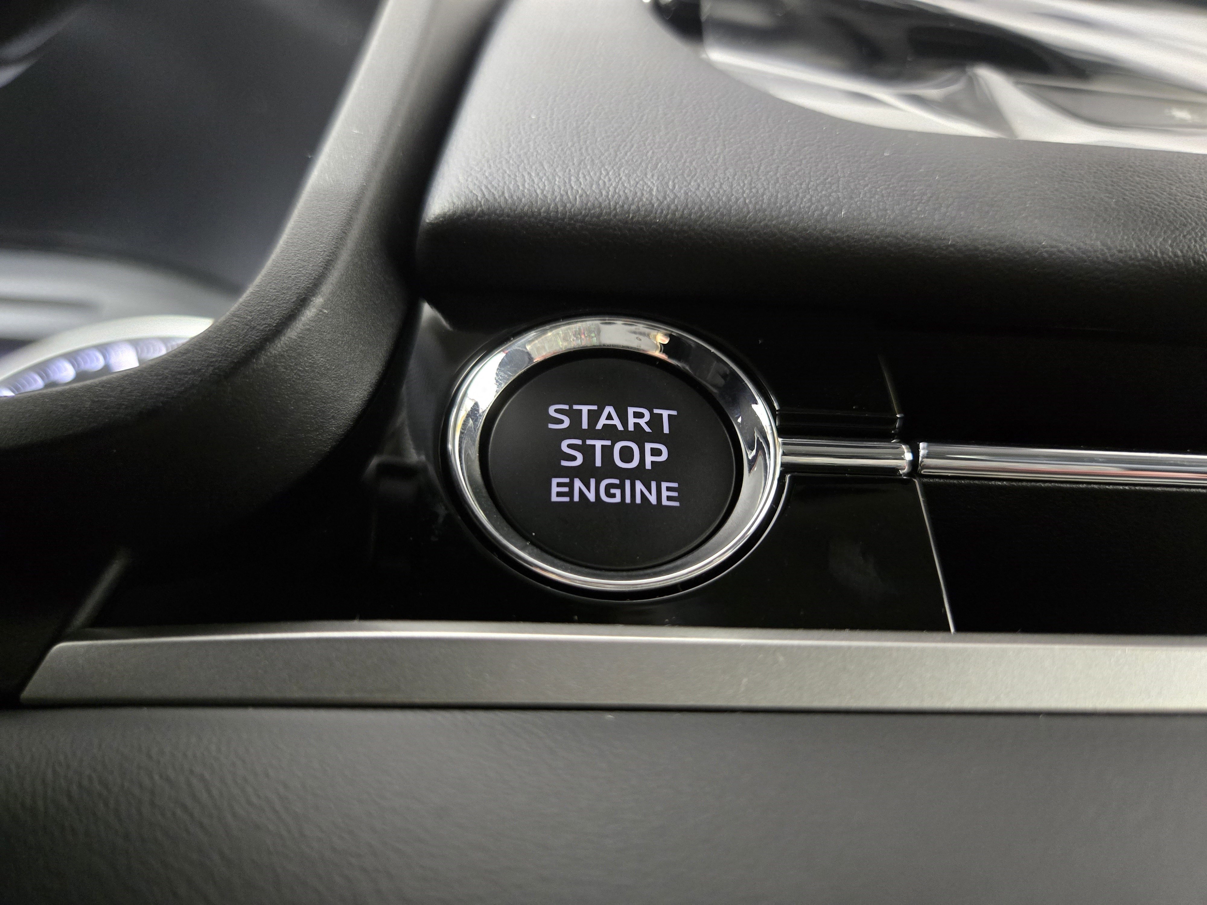 New 2026 Mitsubishi Outlander ES image 25