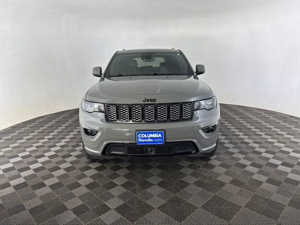 Used 2021 Jeep Grand Cherokee Laredo X AWD/4WD image 2