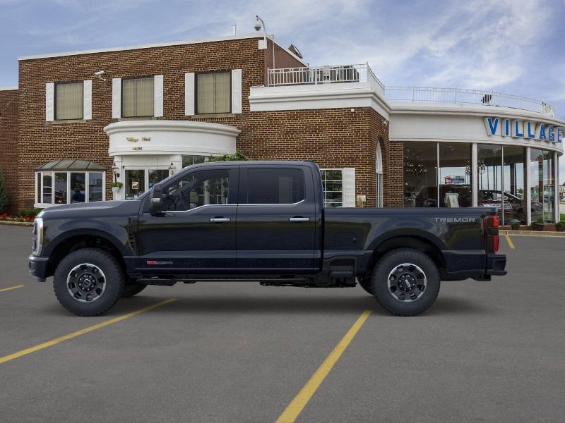 New 2026 Ford F350 Platinum w/ Tremor Off-Road Package AWD/4WD image 3