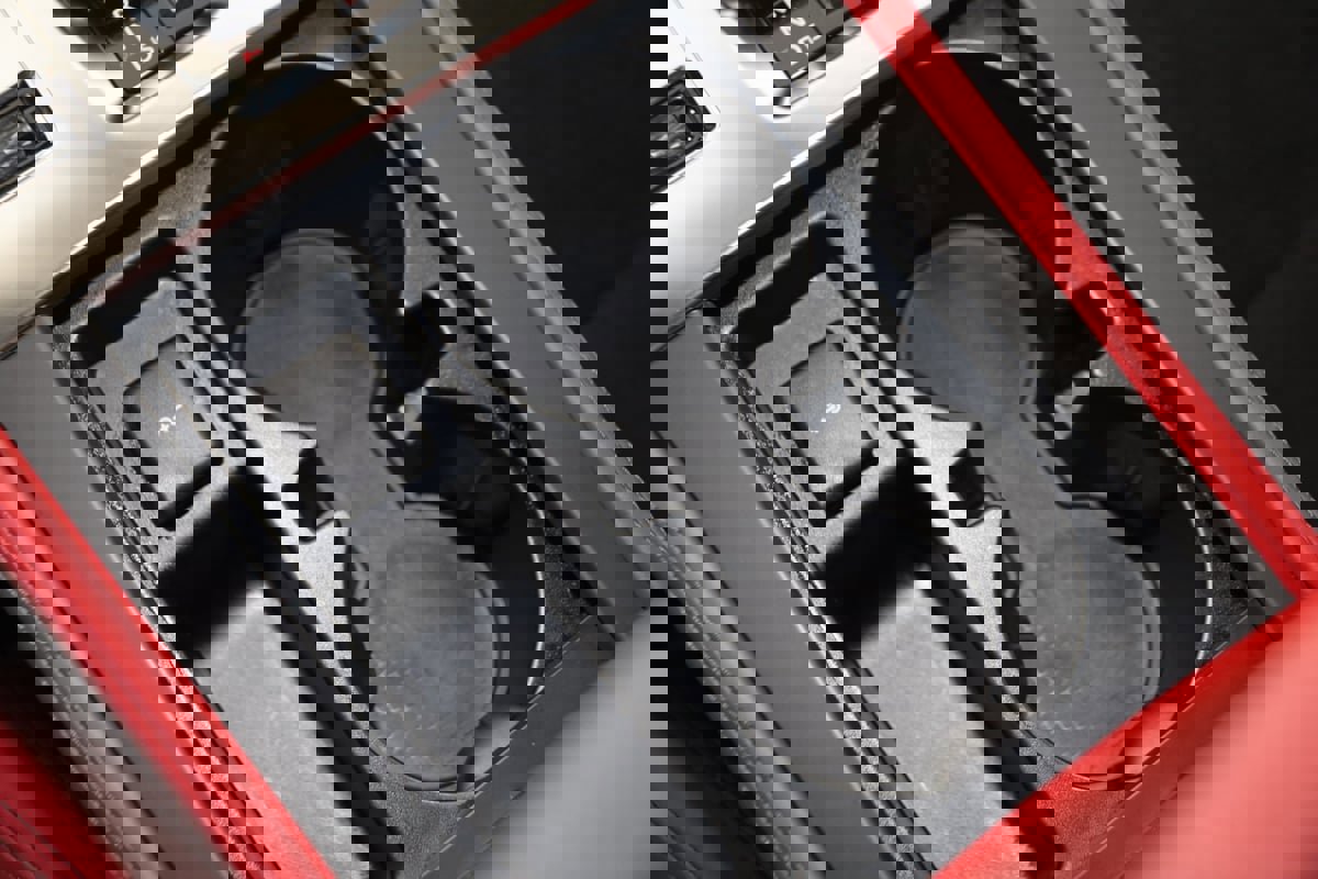 Used 2024 Jaguar F-PACE SVR image 53