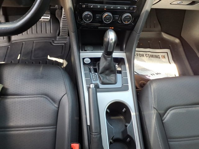 Used 2021 Volkswagen Passat 2.0T R-Line FWD image 14