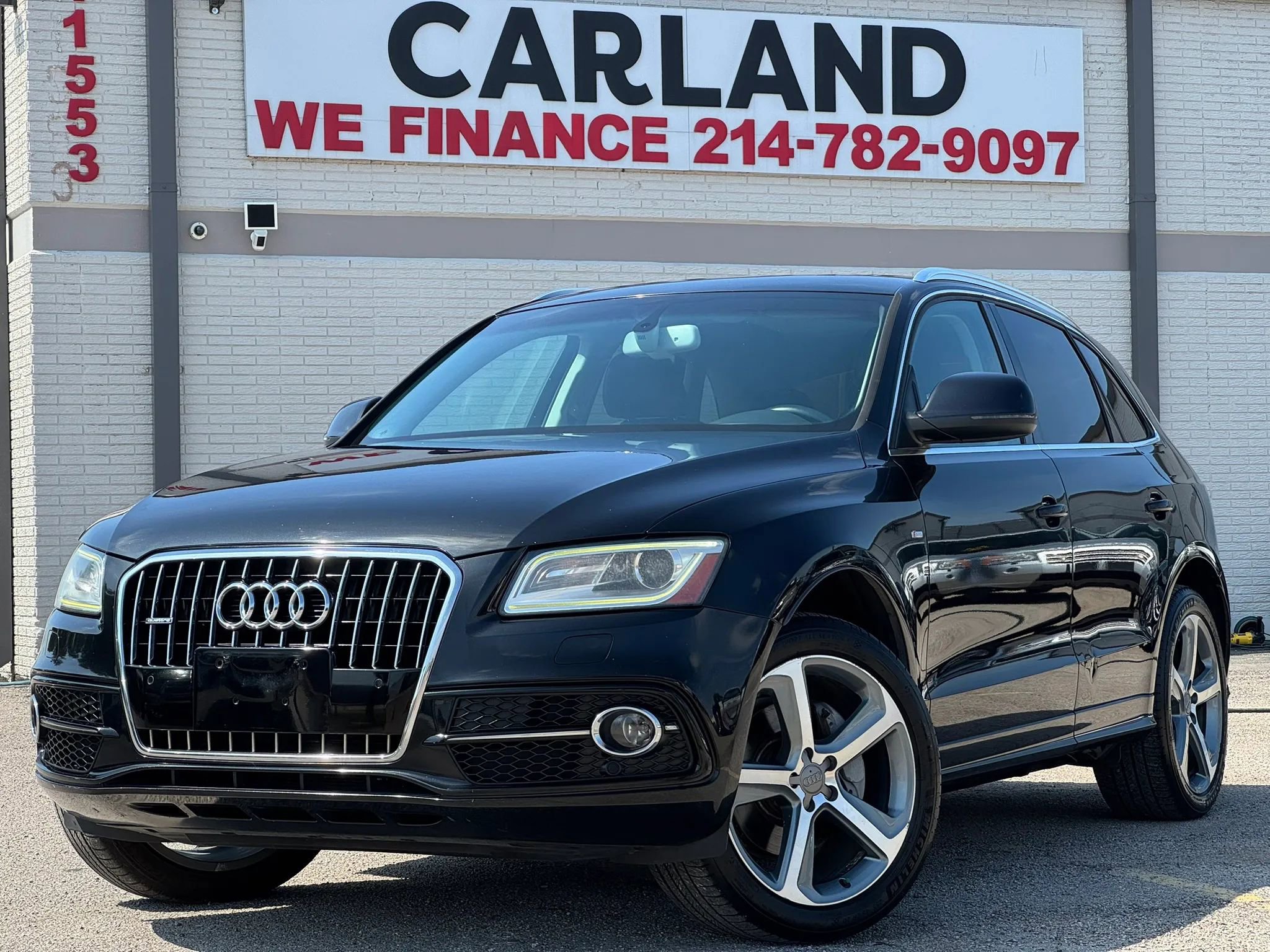 Used 2014 Audi Q5 3.0T Prestige AWD/4WD image 1