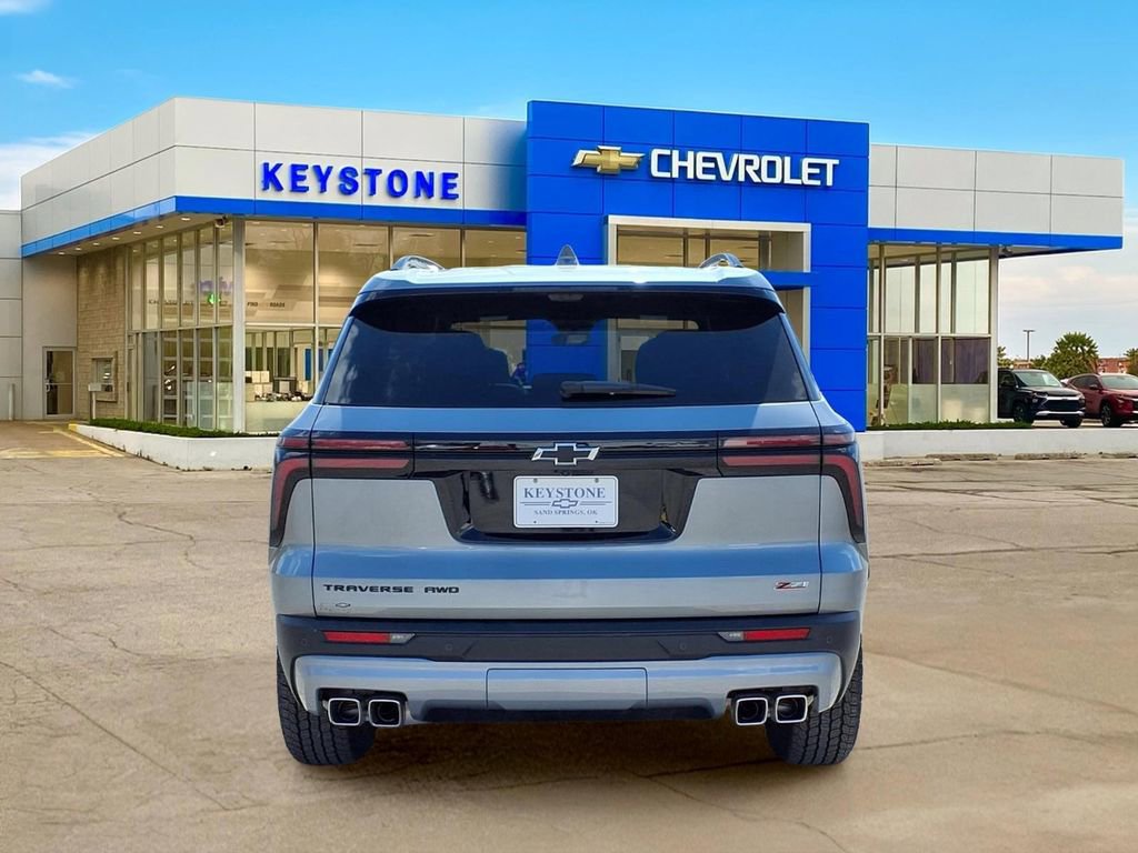 Used 2026 Chevrolet Traverse Z71 w/ Enhanced Driving Package AWD/4WD image 6