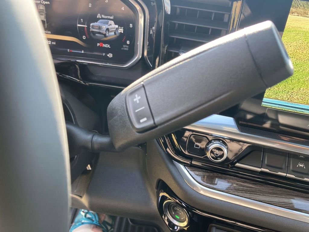 New 2026 GMC Sierra 1500 Elevation image 25