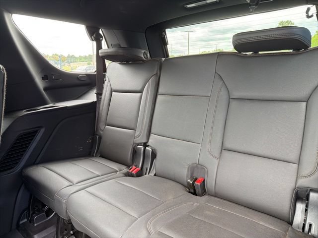 Used 2024 Chevrolet Tahoe High Country w/ Premium Package RWD image 29