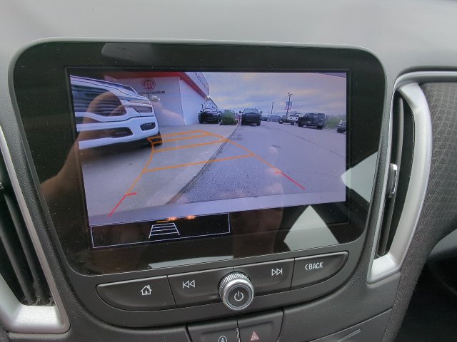 Used 2025 Chevrolet Malibu LT FWD image 19