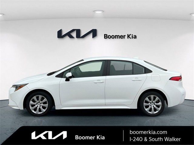 Used 2024 Toyota Corolla LE image 8