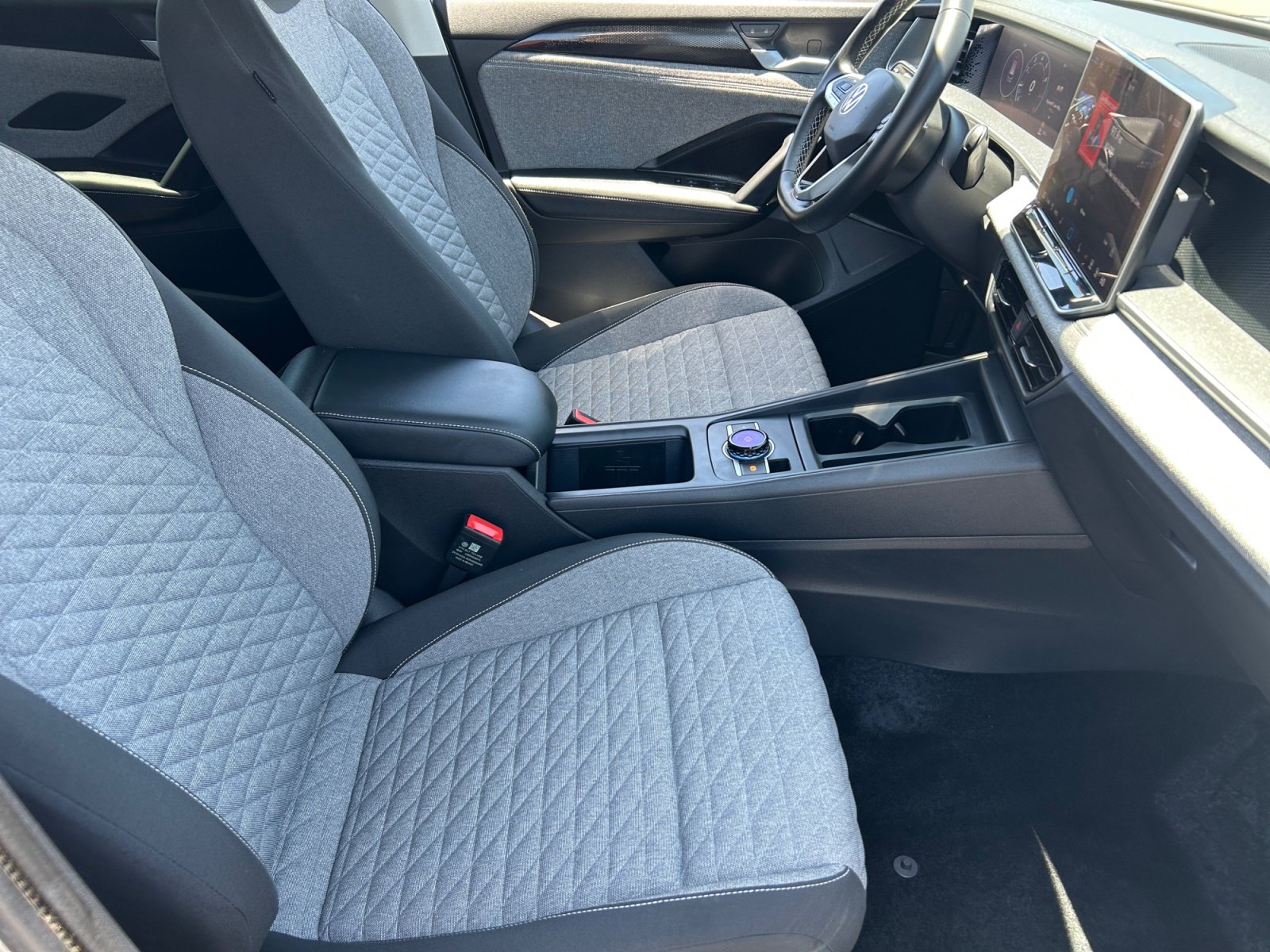 Certified 2026 Volkswagen Tiguan S FWD image 18