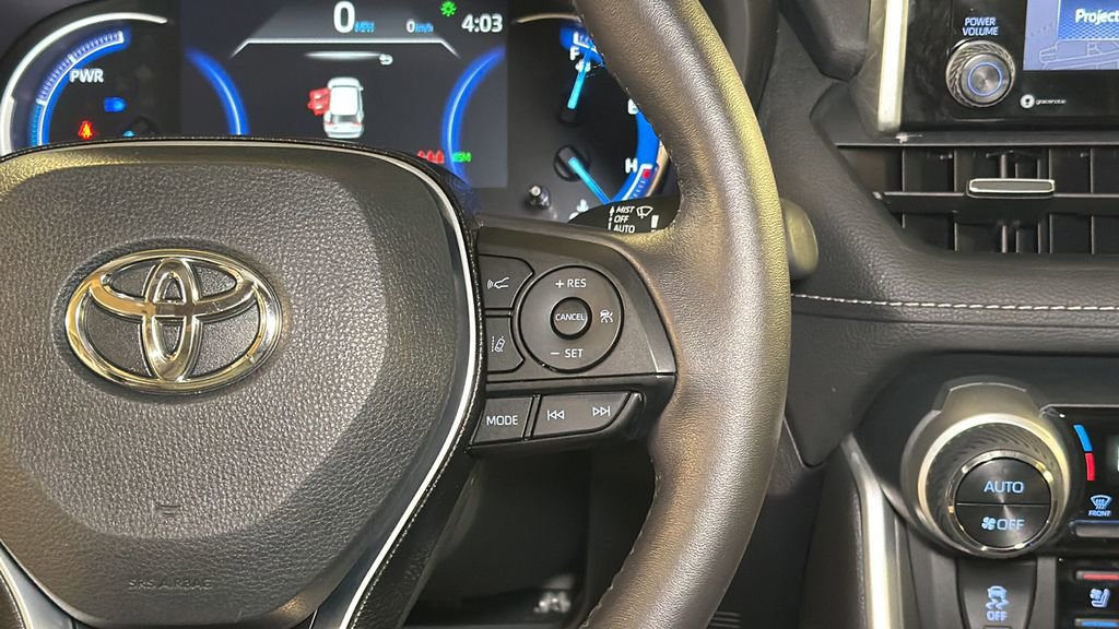 Used 2020 Toyota RAV4 Limited image 21