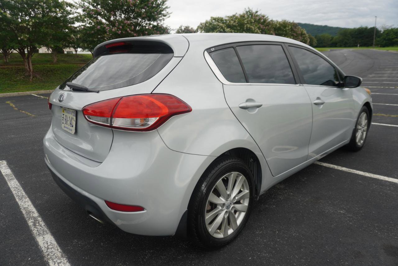 Used 2014 Kia Forte EX image 7