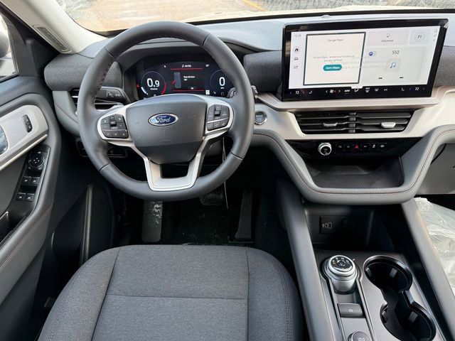 New 2026 Ford Explorer Active image 13