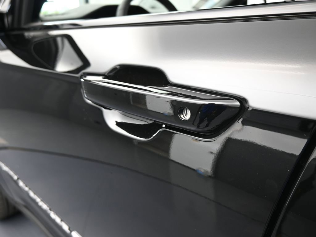 Used 2025 Jeep Grand Cherokee L Limited image 26