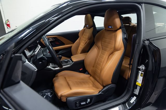 Used 2023 BMW M2 w/ Lighting Package RWD image 21