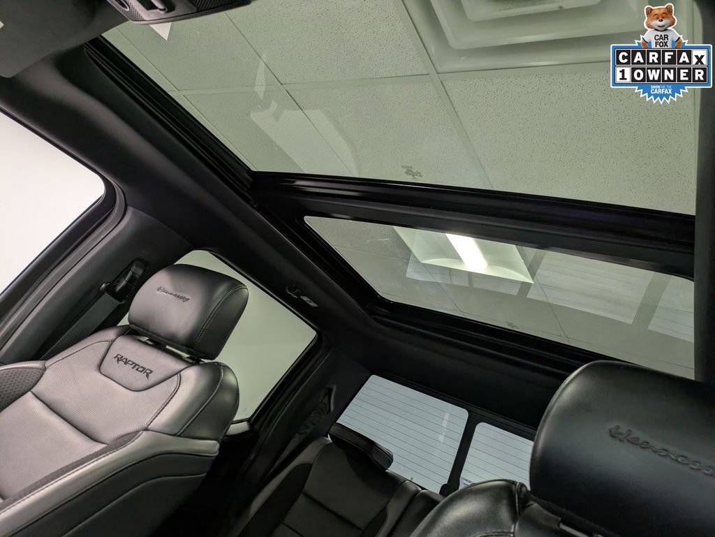 Used 2019 Ford F150 Raptor w/ Equipment Group 802A Luxury AWD/4WD image 21