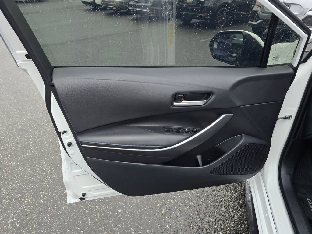 Used 2021 Toyota Corolla SE FWD image 11