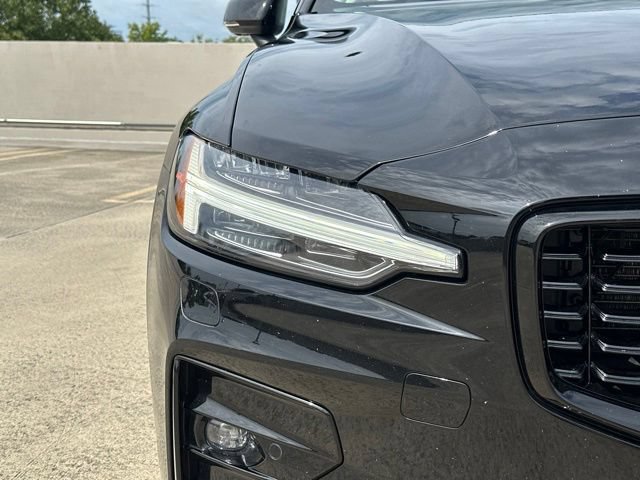 Certified 2023 Volvo S60 B5 Plus w/ Climate Package FWD image 12