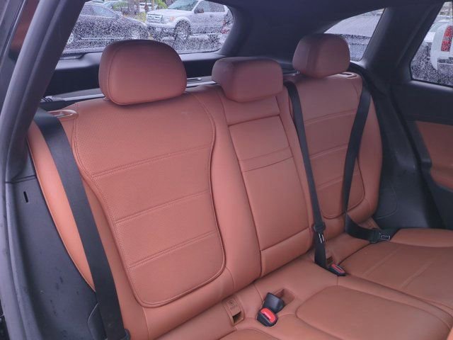 Used 2023 Mercedes-Benz GLC 300 GLC 300 image 35