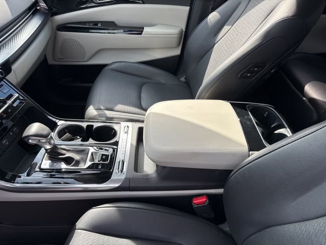 Used 2024 Kia Carnival SX Prestige FWD image 17