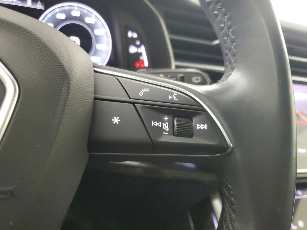 Used 2021 Audi Q7 3.0T Premium Plus image 26