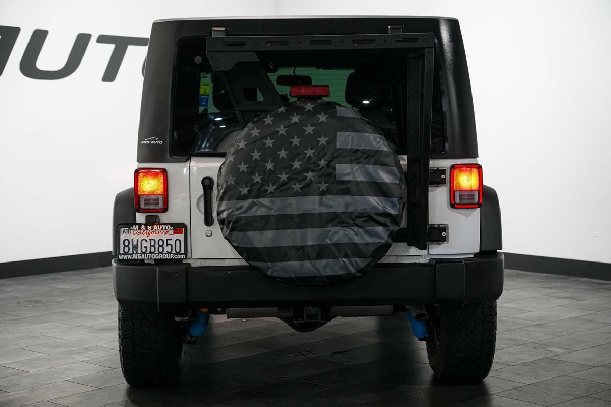 Used 2017 Jeep Wrangler Unlimited Sport w/ Quick Order Package 24S AWD/4WD image 4
