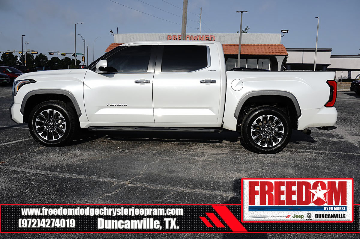 Used 2024 Toyota Tundra Limited w/ Power Package AWD/4WD image 2