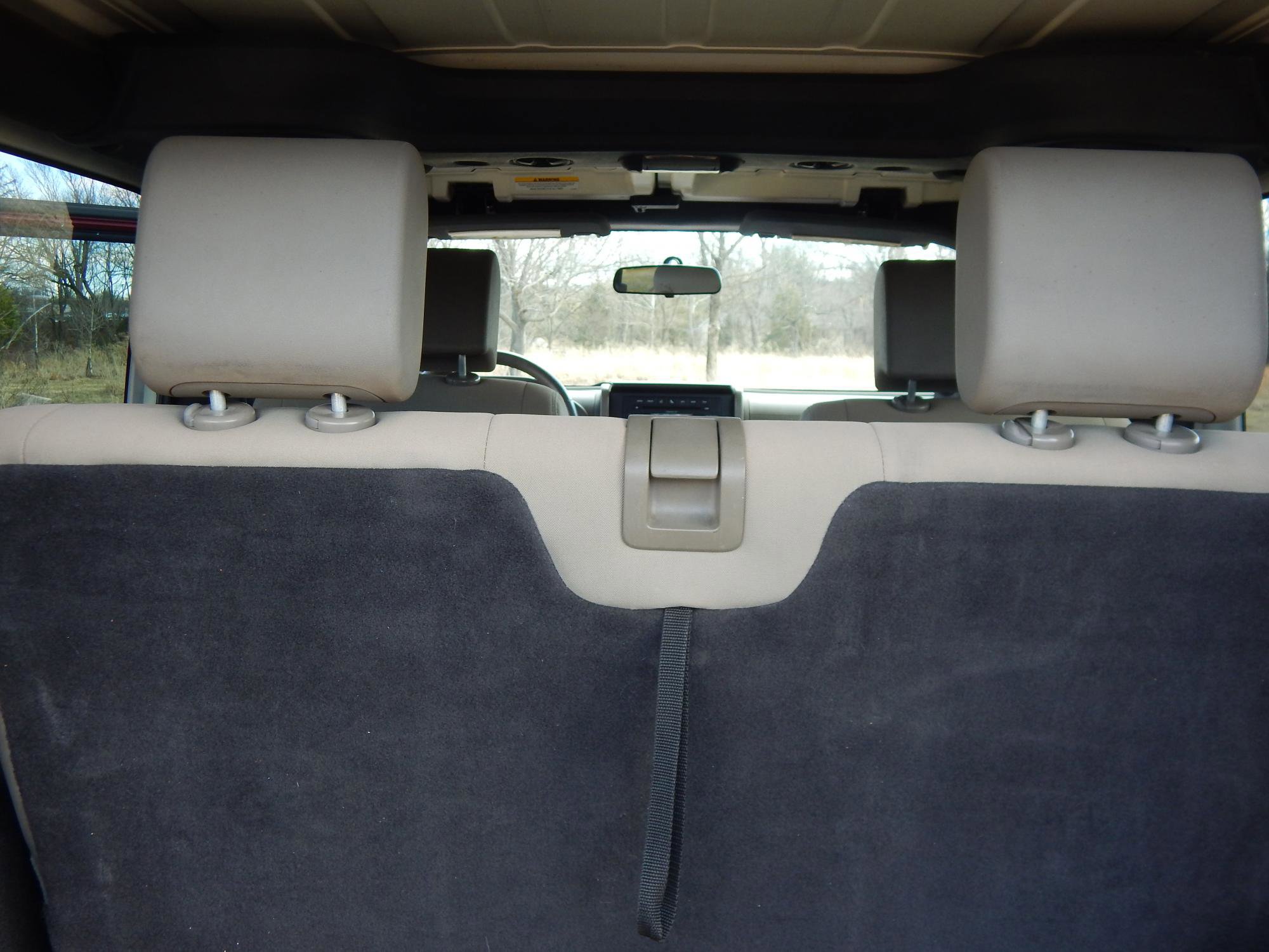 Used 2010 Jeep Wrangler Sahara image 12