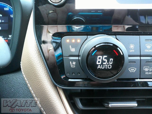 Used 2024 Toyota Grand Highlander AWD Hybrid image 20