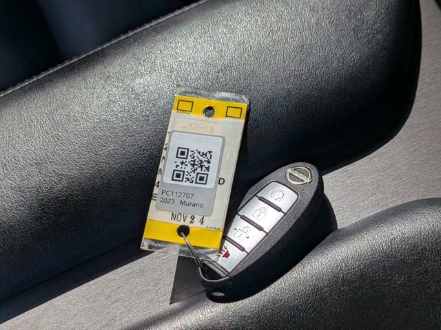 Used 2023 Nissan Murano SV image 32