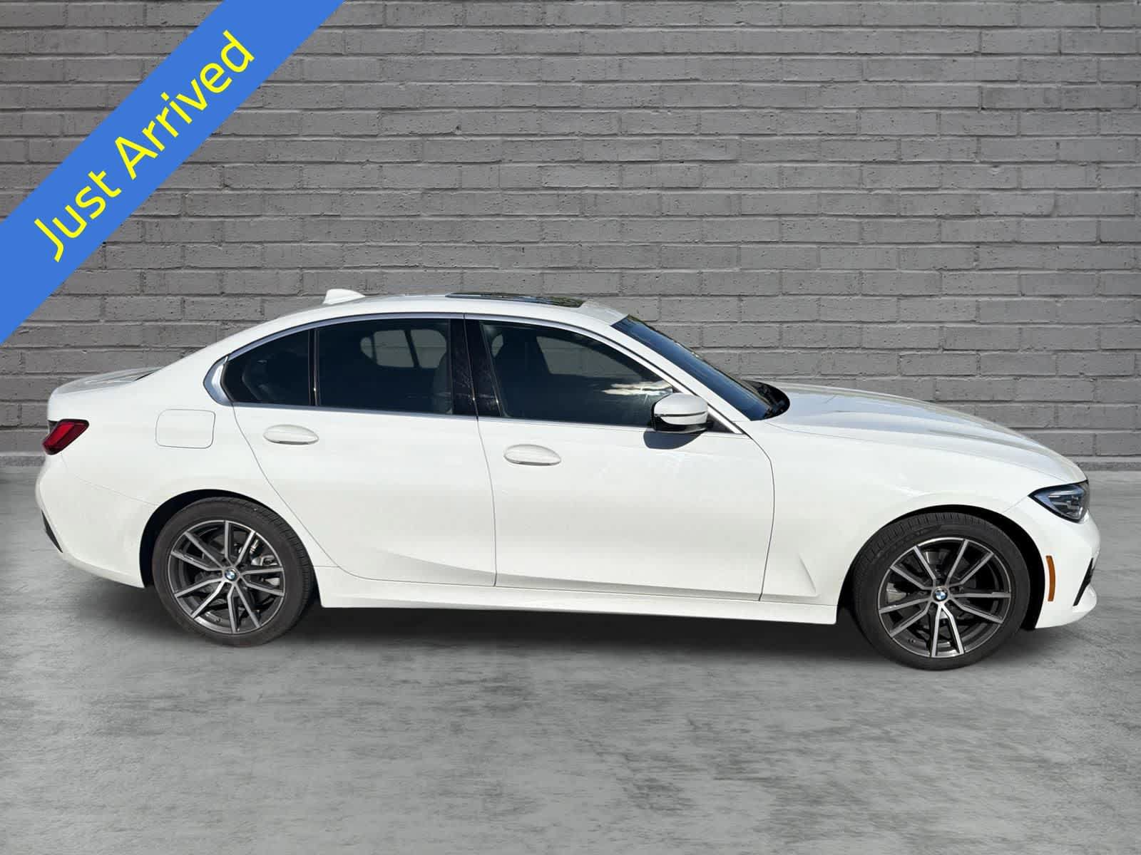 Used 2020 BMW 330i xDrive Sedan w/ Premium Package AWD/4WD video 1