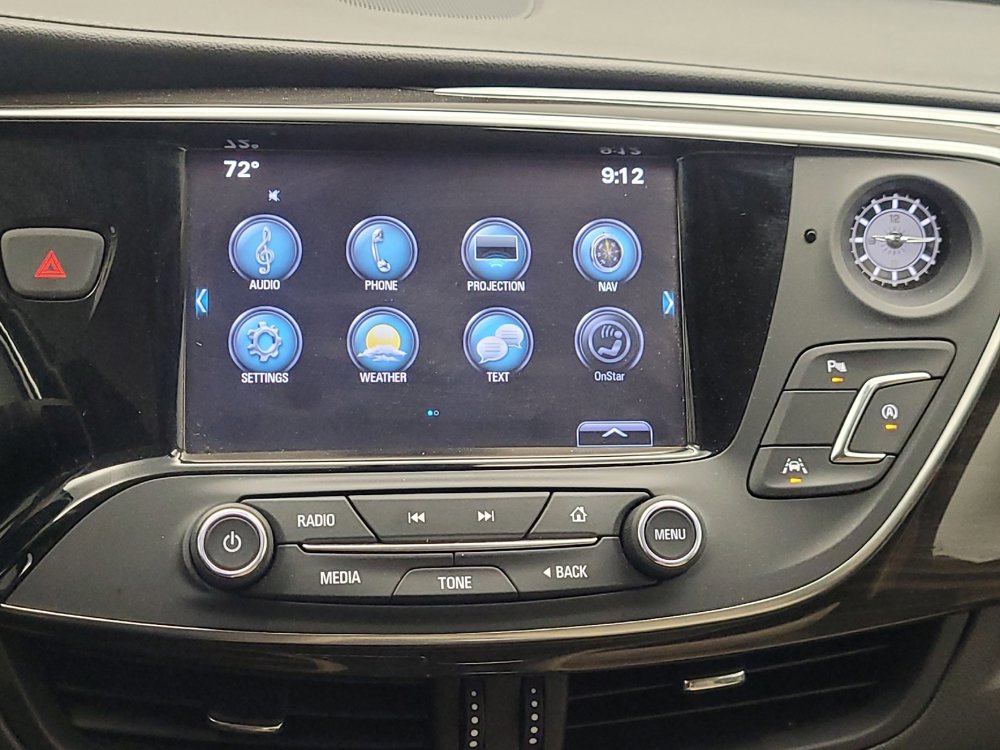 Used 2020 Buick Envision Premium w/ LPO, Active Package AWD/4WD image 25