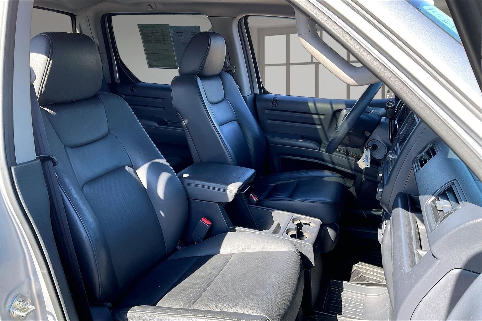 Used 2014 Honda Ridgeline SE image 30