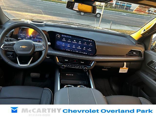 New 2026 Chevrolet Suburban Premier w/ Sun And Tow Package AWD/4WD image 21