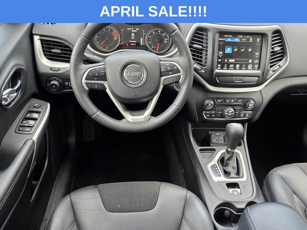 Used 2018 Jeep Cherokee Latitude Plus w/ Comfort/Convenience Group image 13