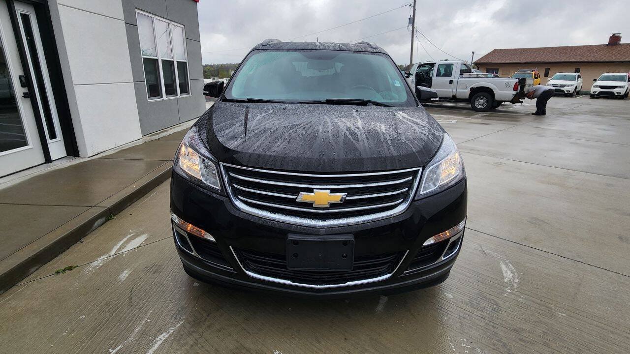 Used 2016 Chevrolet Traverse LT w/ Style and Technology Package FWD image 6