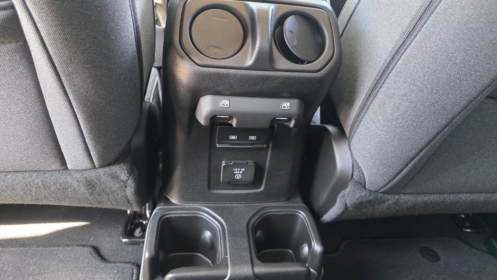 New 2025 Jeep Gladiator Sport image 28