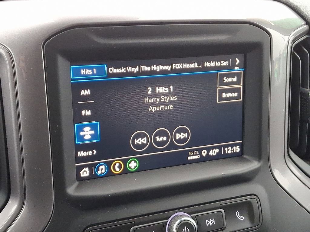 Used 2022 Chevrolet Silverado 1500 Custom image 16