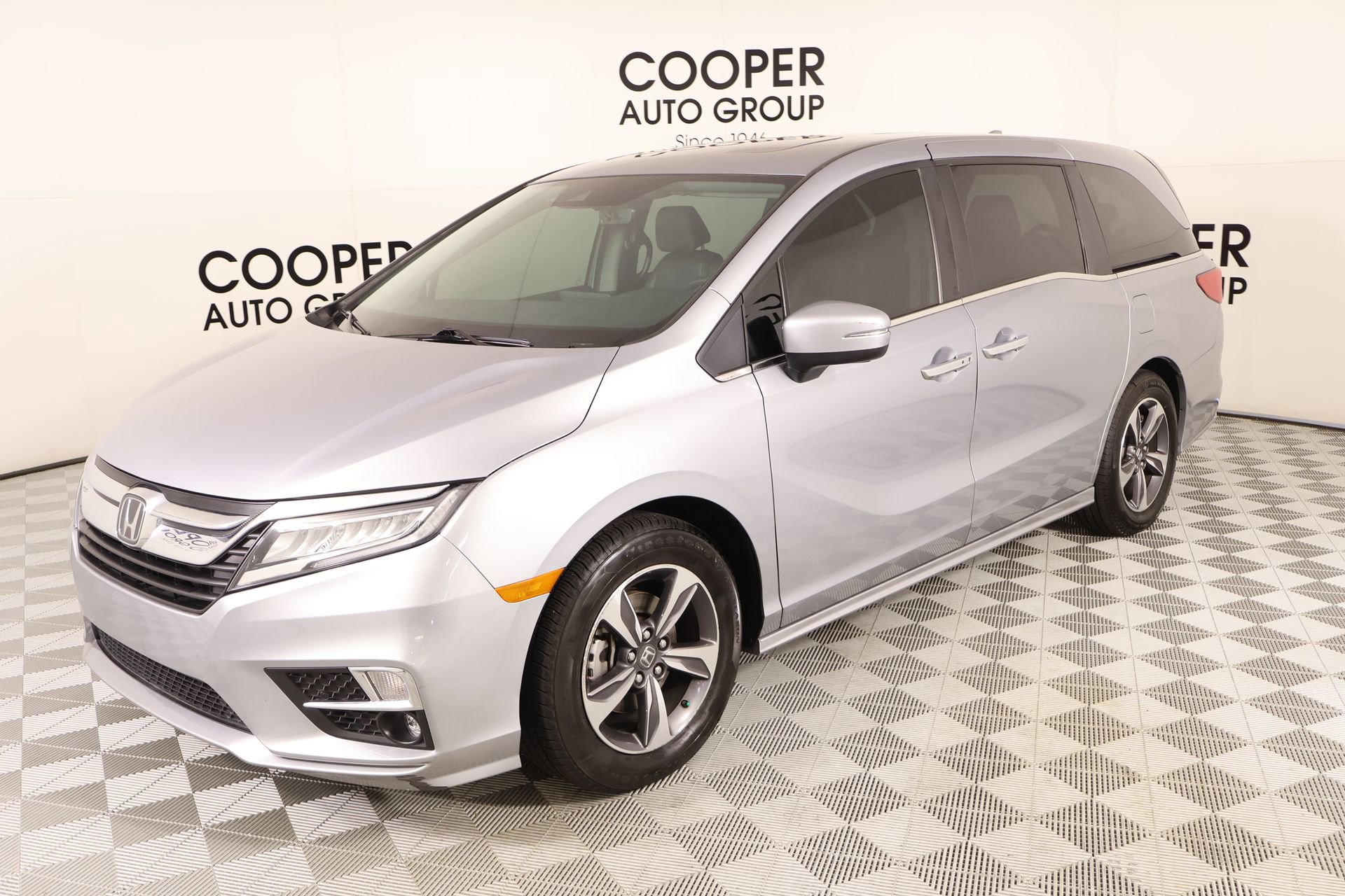 Used 2018 Honda Odyssey Touring image 9