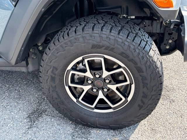 Used 2026 Jeep Gladiator Rubicon AWD/4WD image 11