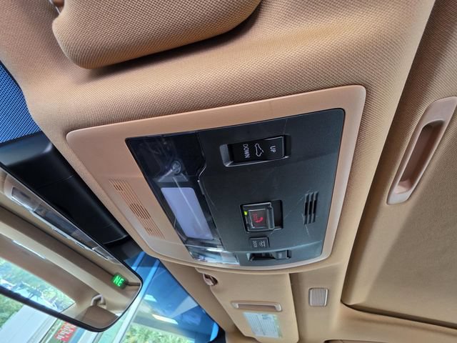Certified 2022 Lexus ES 350 w/ Premium Package FWD image 27