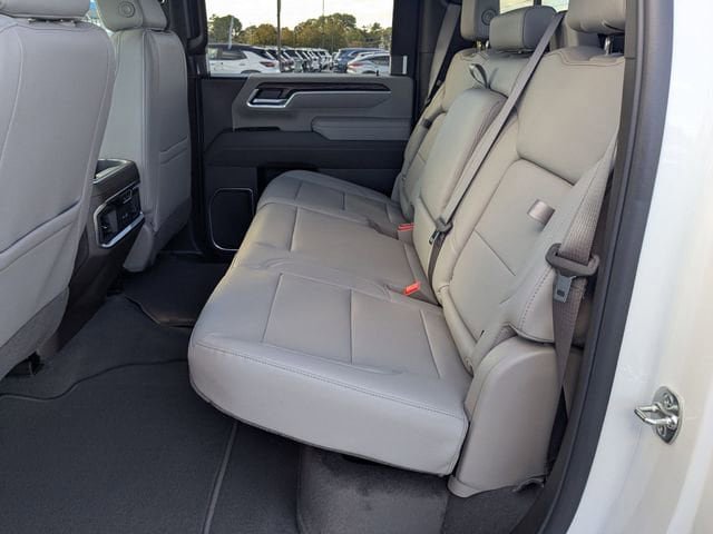 New 2026 GMC Sierra 2500 SLT w/ SLT Premium Package AWD/4WD image 30