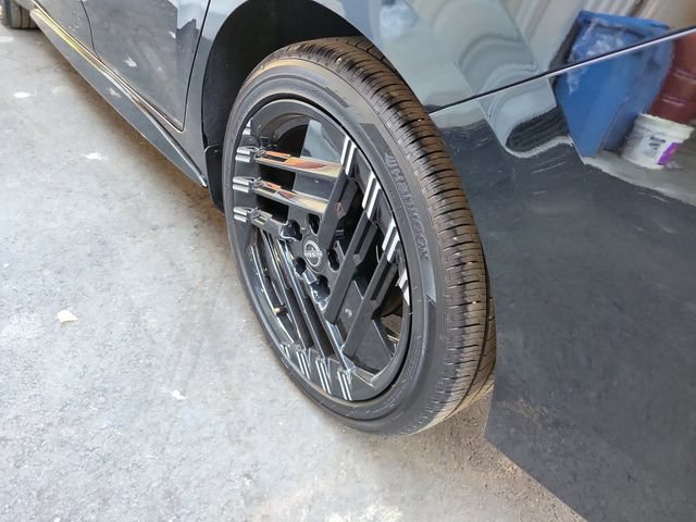 Used 2026 Nissan Sentra SR w/ Floor Mat Package FWD image 32