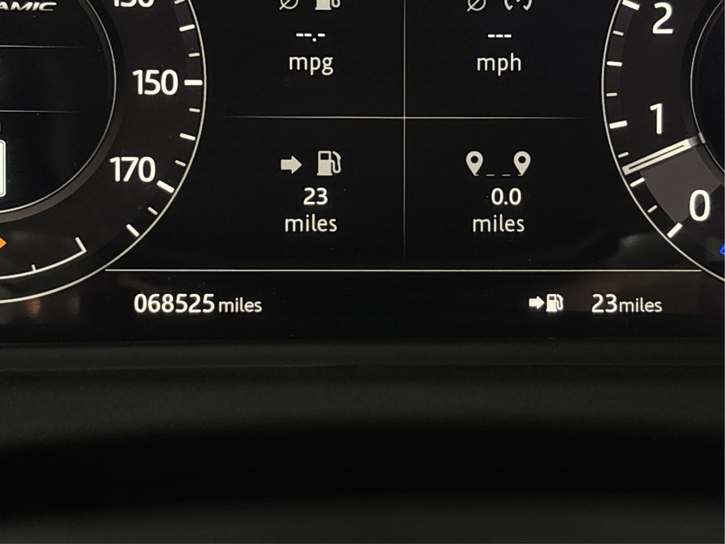 Used 2018 Land Rover Range Rover Velar R-Dynamic SE AWD/4WD image 48