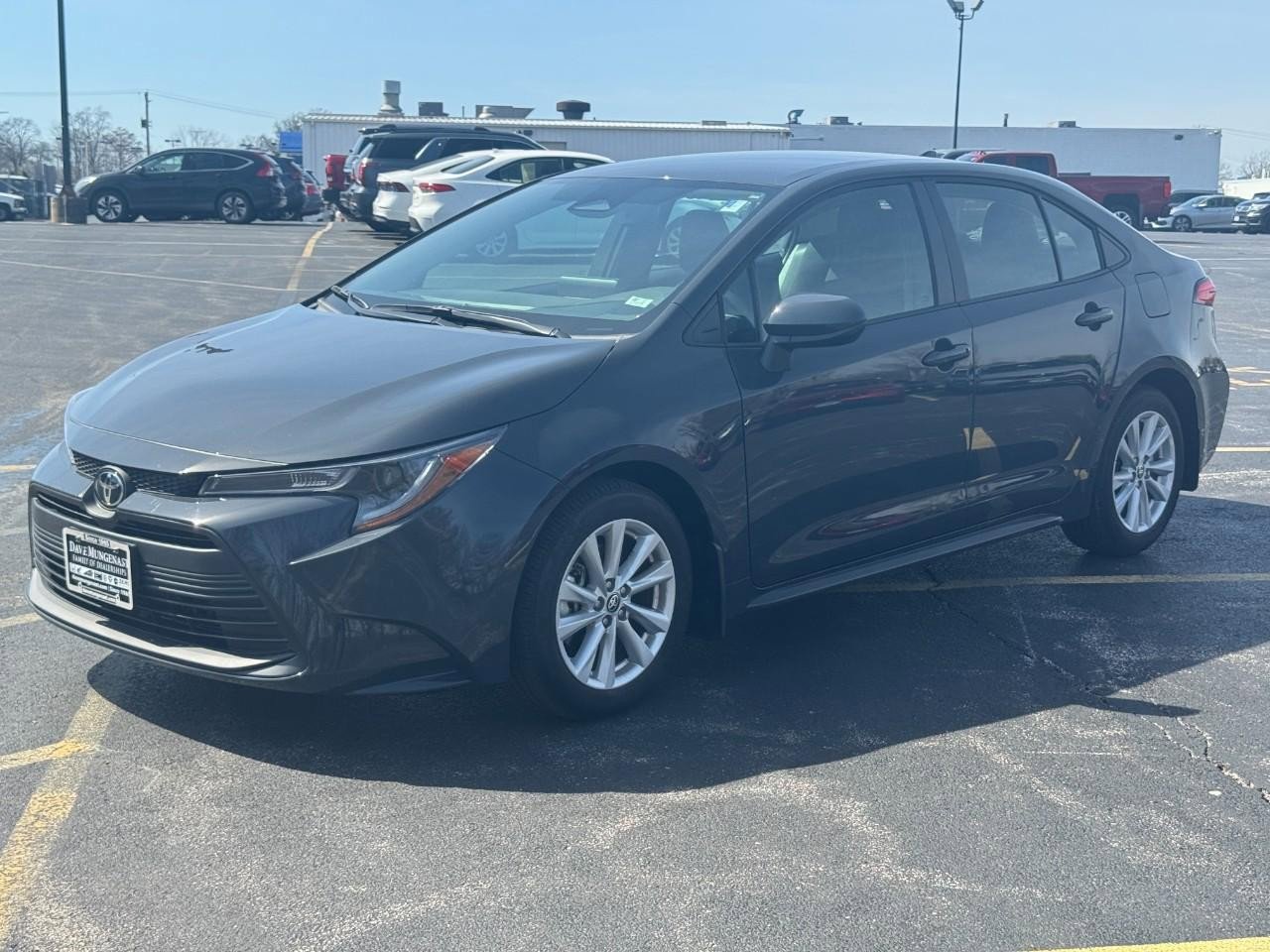 Used 2026 Toyota Corolla LE w/ LE Premium Package image 9